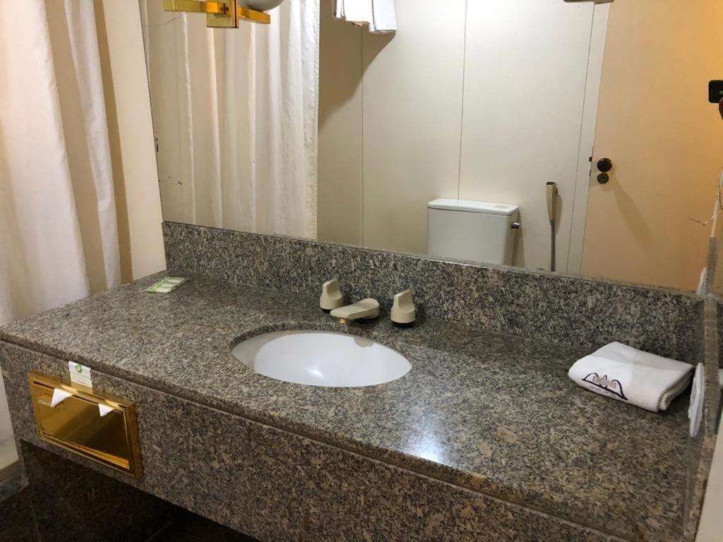 Apart Hotel No Coracao De Brasilia Kubitschek Plaza 外观 照片